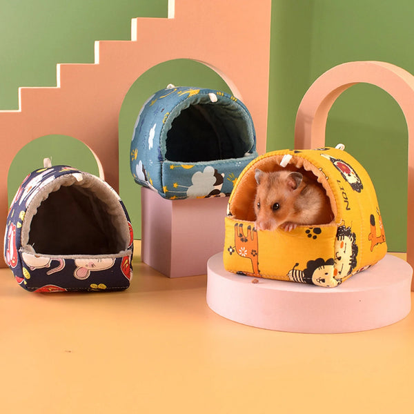 Cozy Cartoon Guinea Pig, Hamster or Rabbit Bed Cave - Soft, Skin-Friendly Hideout for Small Animals 